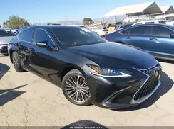 58ADA1C14SU066981 2025 LEXUS ES