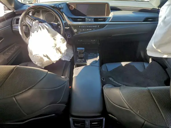58ADA1C15MU002029 2021 LEXUS ES - Image 8