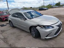 58ADA1C15MU009336 2021 LEXUS ES