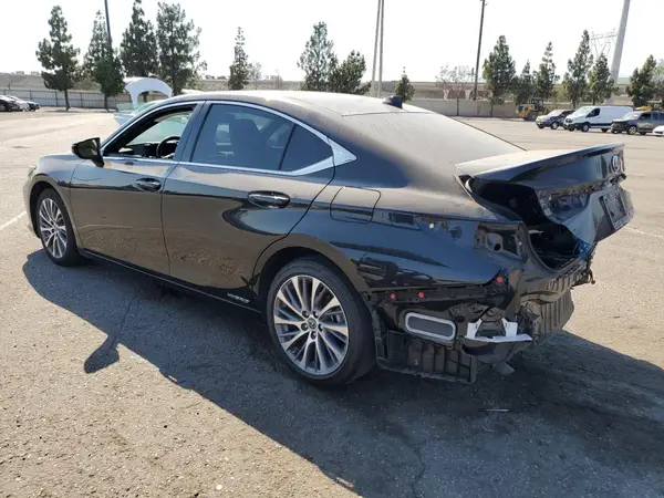 58ADA1C15MU012916 2021 LEXUS ES - Image 2