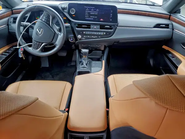 58ADA1C15NU014926 2022 LEXUS ES - Image 8
