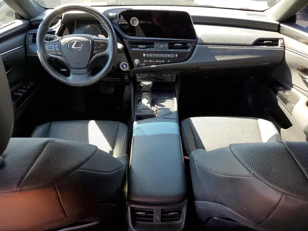 58ADA1C15NU017311 2022 LEXUS ES - Image 8