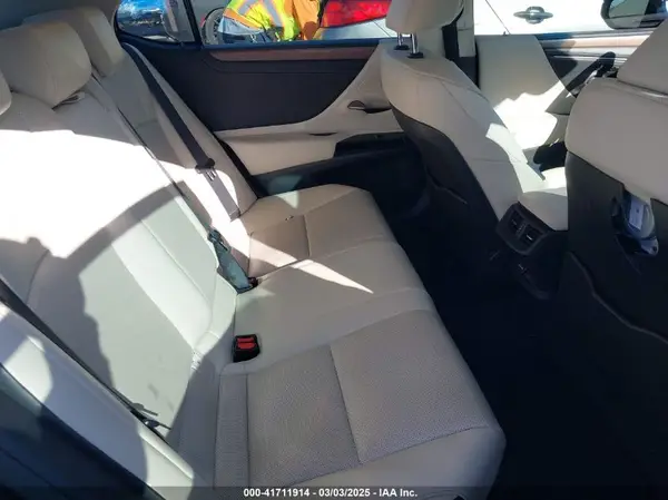58ADA1C15PU026898 2023 LEXUS ES - Image 8