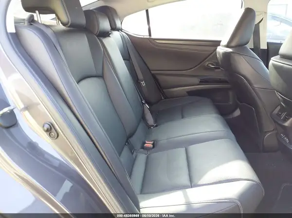 58ADA1C15PU030336 2023 LEXUS ES - Image 8