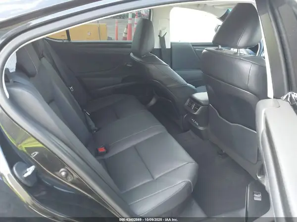 58ADA1C15PU032362 2023 LEXUS ES - Image 8