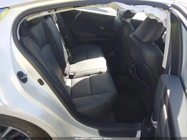 58ADA1C15RU042618 2024 LEXUS ES - Image 8