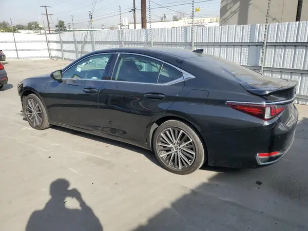 58ADA1C15RU042828 2024 LEXUS ES - Image 2