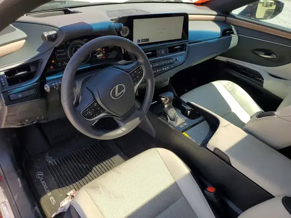 58ADA1C15RU046913 2024 LEXUS ES - Image 8