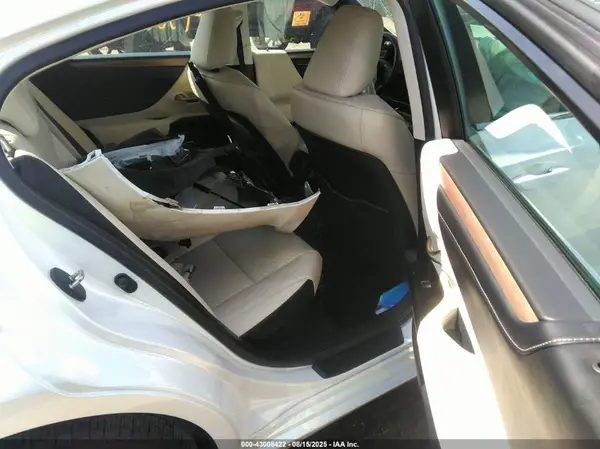 58ADA1C15SU054564 2025 LEXUS ES - Image 8