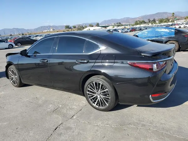 58ADA1C15SU055794 2025 LEXUS ES - Image 2