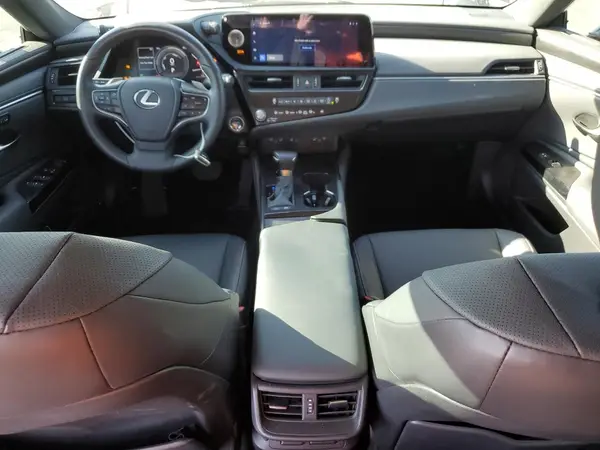 58ADA1C15SU055794 2025 LEXUS ES - Image 8