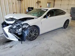 58ADA1C15SU063636 2025 LEXUS ES