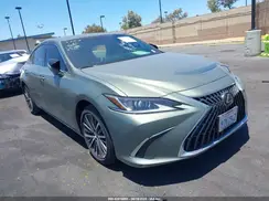 58ADA1C15SU067167 2025 LEXUS ES
