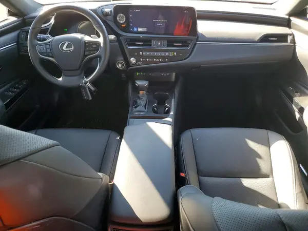 58ADA1C15SU070909 2025 LEXUS ES - Image 8