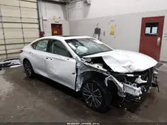 58ADA1C15SU072935 2025 LEXUS ES