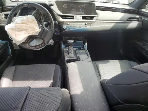 58ADA1C16MU003979 2021 LEXUS ES - Image 8