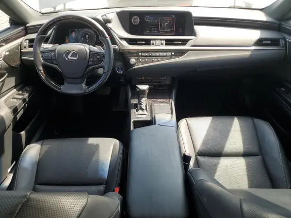 58ADA1C16MU005649 2021 LEXUS ES - Image 8