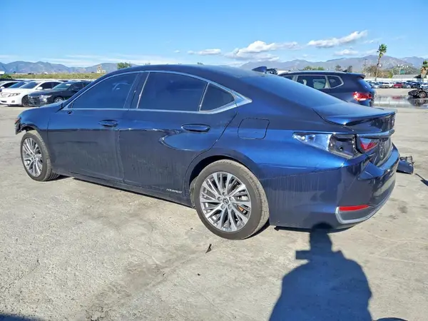58ADA1C16MU010107 2021 LEXUS ES - Image 2