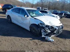 58ADA1C16NU016636 2022 LEXUS ES