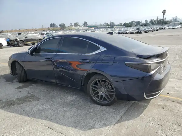 58ADA1C16PU030832 2023 LEXUS ES - Image 2