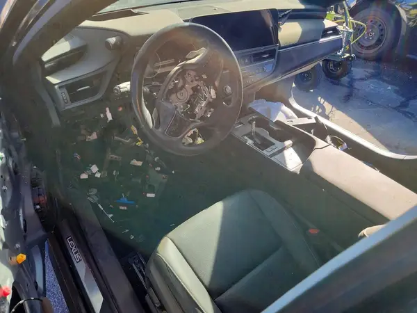 58ADA1C16RU045592 2024 LEXUS ES - Image 8
