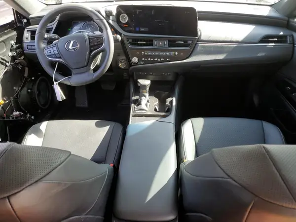 58ADA1C16RU047309 2024 LEXUS ES - Image 8