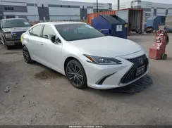 58ADA1C16RU049299 2024 LEXUS ES