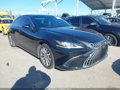 58ADA1C16RU050047 2024 LEXUS ES