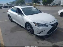58ADA1C16RU050680 2024 LEXUS ES