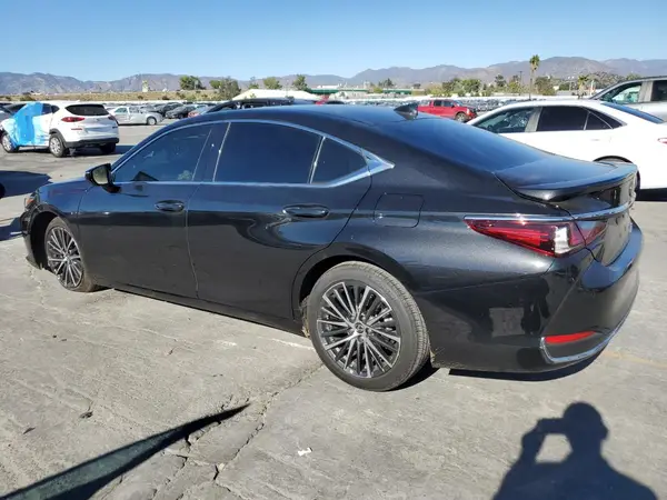 58ADA1C16RU052574 2024 LEXUS ES - Image 2