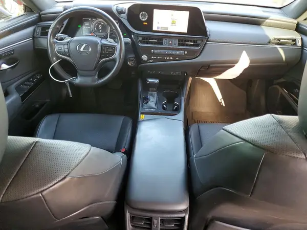 58ADA1C16RU053028 2024 LEXUS ES - Image 8
