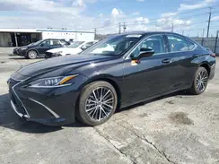 58ADA1C16SU060048 2025 LEXUS ES
