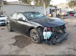 58ADA1C16SU063399 2025 LEXUS ES