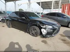 58ADA1C16SU069817 2025 LEXUS ES