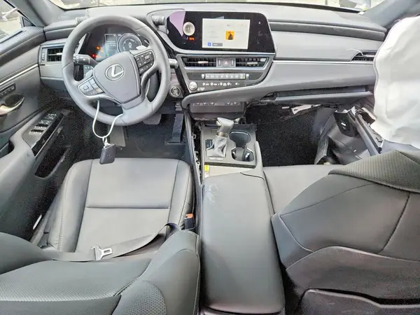 58ADA1C16SU075276 2025 LEXUS ES - Image 8