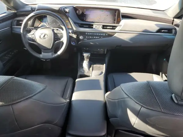 58ADA1C17MU001481 2021 LEXUS ES - Image 8