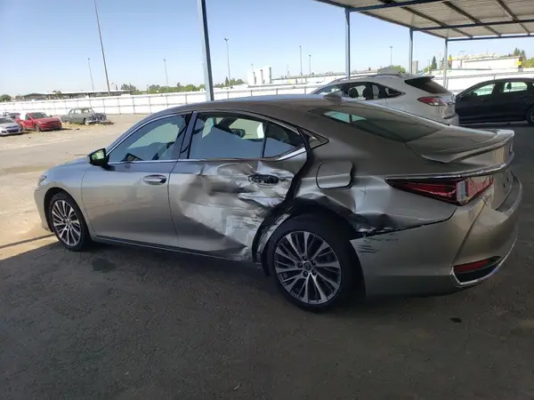 58ADA1C17MU003411 2021 LEXUS ES - Image 2