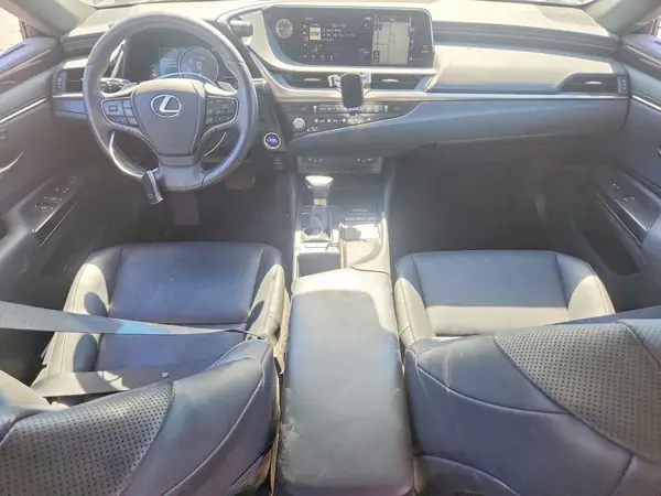 58ADA1C17MU008091 2021 LEXUS ES - Image 8