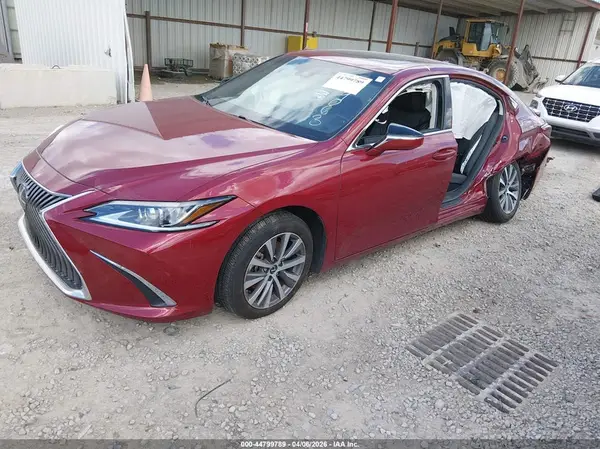 58ADA1C17MU009063 2021 LEXUS ES - Image 2
