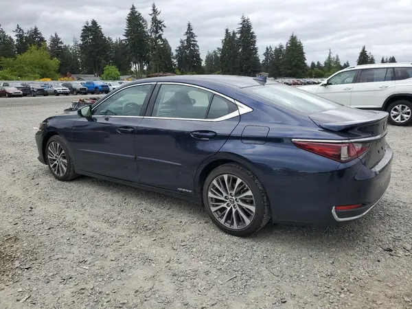 58ADA1C17MU010391 2021 LEXUS ES - Image 2