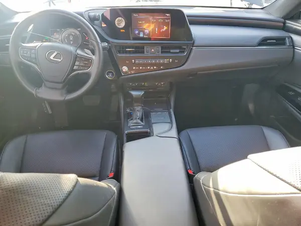 58ADA1C17NU021411 2022 LEXUS ES - Image 8