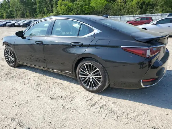58ADA1C17NU023708 2022 LEXUS ES - Image 2