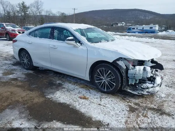 58ADA1C17NU025202 2022 LEXUS ES - Image 1