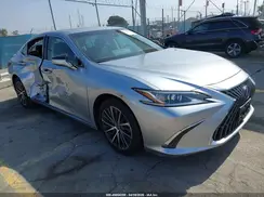 58ADA1C17NU025491 2022 LEXUS ES