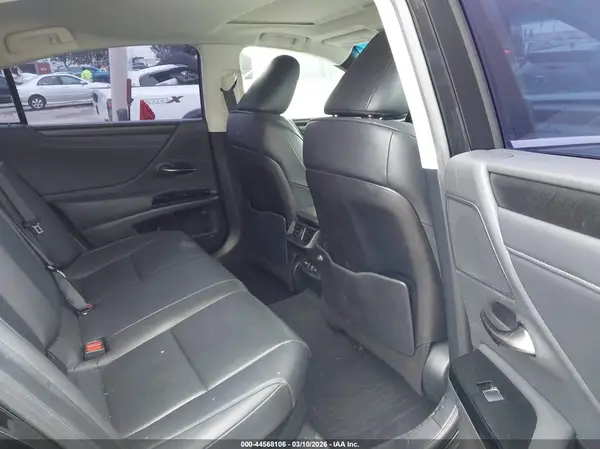 58ADA1C17PU036655 2023 LEXUS ES - Image 8