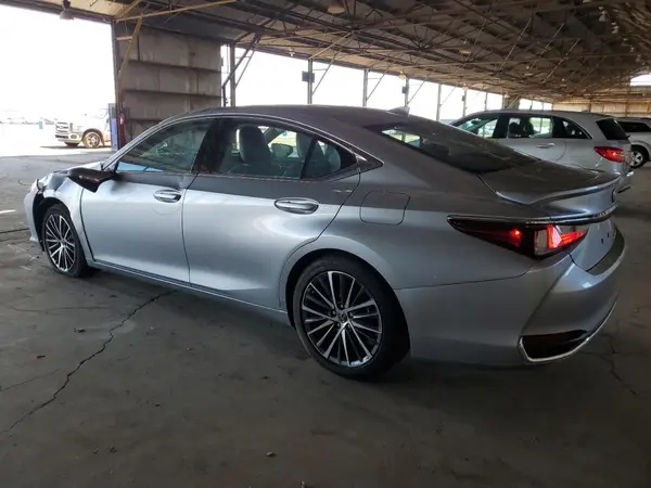 58ADA1C17RU040451 2024 LEXUS ES - Image 2