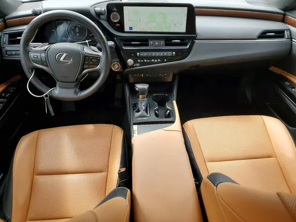 58ADA1C17RU040918 2024 LEXUS ES - Image 8