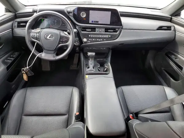 58ADA1C17RU048551 2024 LEXUS ES - Image 8