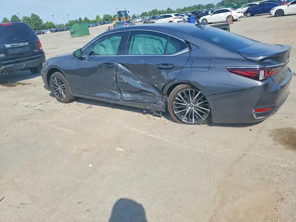 58ADA1C17RU049294 2024 LEXUS ES - Image 2