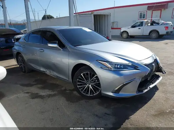 58ADA1C17RU053992 2024 LEXUS ES - Image 1